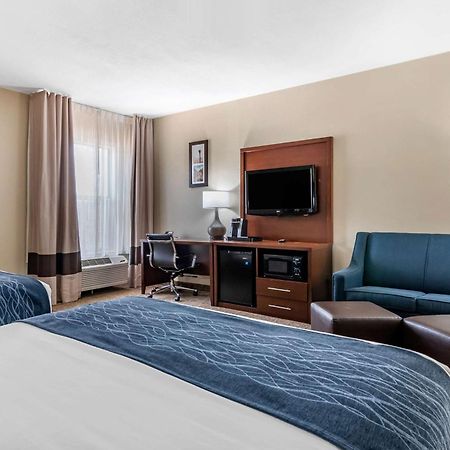 Comfort Inn & Suites Junction City - Near Fort Riley Ngoại thất bức ảnh